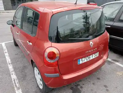 Scrapping Vehicle renault modus pack dynamique of the year 2004 powered k9k t7