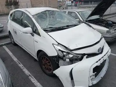 Veicolo di demolizione TOYOTA PRIUS (NHW30) Plug-in Hybrid Advance dell'anno 2013 alimentato 2ZR