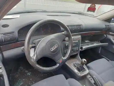 Veicolo di demolizione audi a4 b5 avant (8d5) 2.5 tdi dell'anno 1994 alimentato 