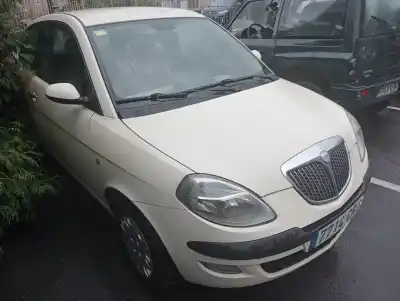 Здавання транспортного засобу lancia ypsilon (101) 1.3 16v multijet argento року 2003 потужний 188a9000