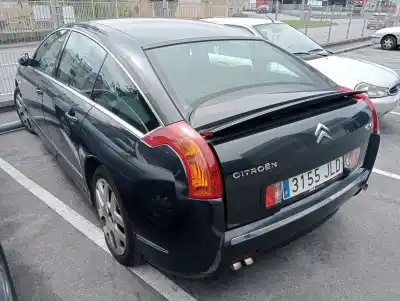 Veículo de Sucata citroen c6 básico do ano 2005 alimentado uhz
