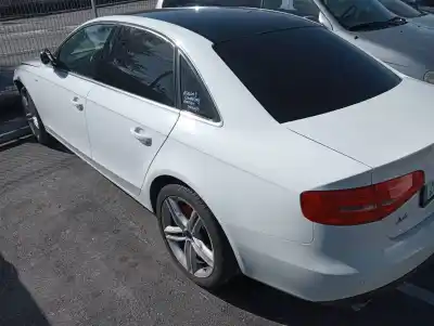 Verschrottungsfahrzeug audi a4 berlina (b8) s line sportpaket / plus des jahres 2011 angetrieben cjc