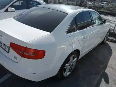 Verschrottungsfahrzeug audi a4 berlina (b8) s line sportpaket / plus des jahres 2011 angetrieben cjc