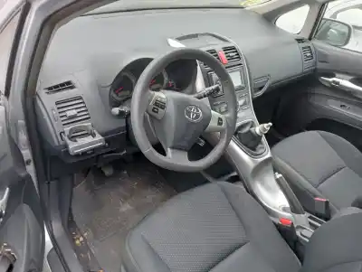 Veículo de Sucata toyota auris active do ano 2010 alimentado 1ad