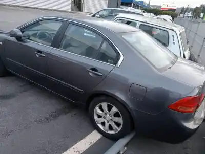 Veicolo di demolizione kia magentis active dell'anno 2006 alimentato d4ea