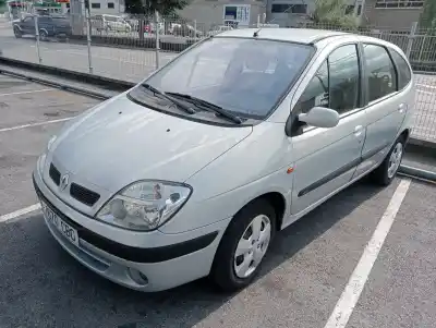 Scrapping Vehicle renault scenic (ja..) 1.9 dci authentique of the year 1999 powered f9q k7