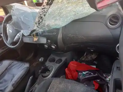 Veículo de Sucata nissan note acenta do ano 2014 alimentado hr12de