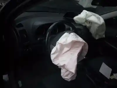 Veículo de Sucata hyundai i30 (fd) 1.4 do ano 2008 alimentado g4fa