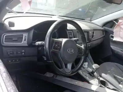 Veículo de Sucata kia niro emotion plug-in hybrid do ano 2017 alimentado g4le