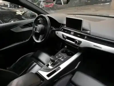 Veículo de Sucata audi a4 avant (8w5) sport edition quattro do ano 2017 alimentado 