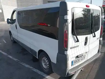 Veículo de Sucata renault trafic combi (ab 4.01) 29 ln combi9 acristalado do ano 2001 alimentado f9q u7