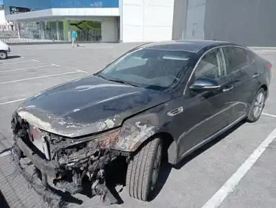 Scrapping Vehicle kia optima vision of the year 2016 powered d4fd