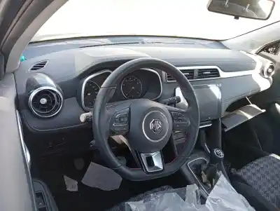 Veículo de Sucata mg mg zs 1.5 vti do ano 2023 alimentado 15s4c