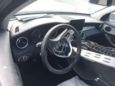 Здавання транспортного засобу mercedes-benz clase glc (w253) glc 220 d 4matic року 2015 потужний 651921