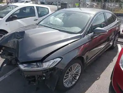 Здавання транспортного засобу ford mondeo lim. hybrid vignale року 2018 потужний uaca