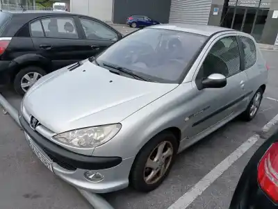 Здавання транспортного засобу peugeot                                            206 berlina                                                                                                                                                                                                                                                quicksilver                                                                                                                                                                                                                                                року 2002 потужний rhy