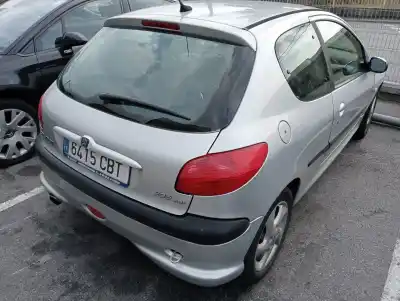 Veículo de Sucata peugeot                                            206 berlina                                                                                                                                                                                                                                                quicksilver                                                                                                                                                                                                                                                do ano 2002 alimentado rhy