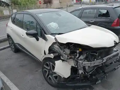 Scrapping Vehicle renault captur dynamique of the year 2013 powered 