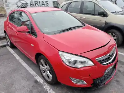 Здавання транспортного засобу opel astra j lim. cosmo року 2009 потужний a17dtr