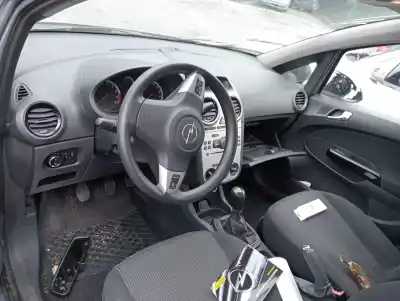 Sloopvoertuig opel corsa d 1.2 cat (a 12 xer / ldc) van het jaar 2013 aangedreven a12xer