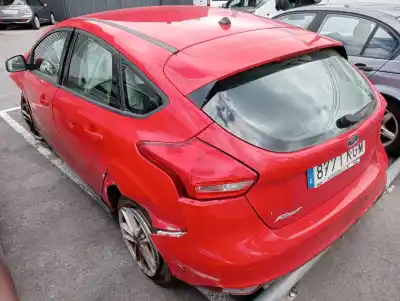 Sloopvoertuig ford focus lim. trend van het jaar 2015 aangedreven xwda