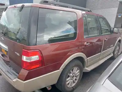 Scrapping Vehicle ford expedition  of the year 2007 powered bla