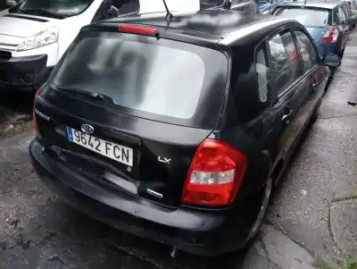 Veicolo di demolizione kia cerato (ld) 1.6 crdi dell'anno 2006 alimentato d4fb