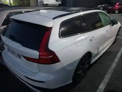 Sloopvoertuig volvo v60 familiar * van het jaar 2020 aangedreven b4204t48, erad2
