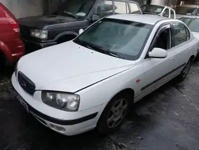 Здавання транспортного засобу HYUNDAI ELANTRA (XD)  року 2001 потужний 4ED