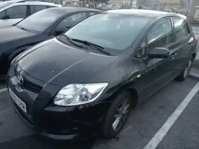 Здавання транспортного засобу TOYOTA AURIS  року 2009 потужний 1AD