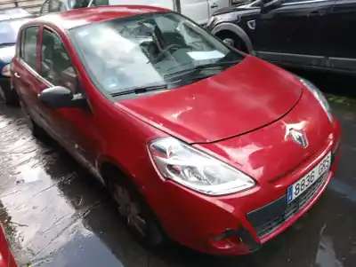 Здавання транспортного засобу RENAULT CLIO III  року 2009 потужний D4F D7