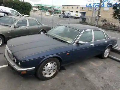 Veicolo di demolizione JAGUAR XJ6/12  dell'anno 1994 alimentato 