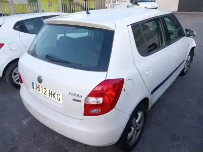 Veículo de Sucata skoda fabia (5j2 ) 1.2 do ano 2012 alimentado cbz