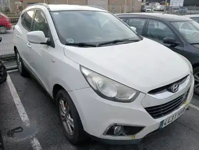 Vehículo de desguace HYUNDAI IX35 MANUAL del año 2011 con motor D4FD