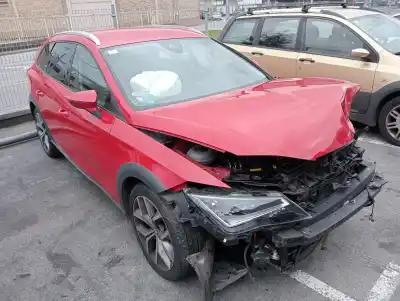 Veicolo di demolizione SEAT LEON (5F1) Style dell'anno 2012 alimentato CUN