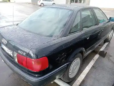 Sloopvoertuig audi 80 b4 sedán (8c2) 2.0 e van het jaar 1994 aangedreven abk