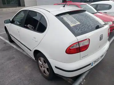 Утилизация автомобиля seat leon (1m1) 1.6 16 v года 2001 питание azd