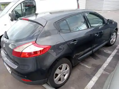Здавання транспортного засобу renault megane iii fastback (bz0/1_, b3_) 1.9 dci (bz0n, bz0j) року 2008 потужний f9q p8