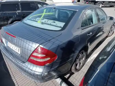 Verschrottungsfahrzeug mercedes-benz clase e (w211) e 220 cdi (211.006) des jahres 2002 angetrieben 646961