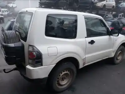 Здавання транспортного засобу mitsubishi montero iv (v8_w, v9_w) 3.2 di-d 4wd (v98w, v88w) року 2011 потужний 4m41