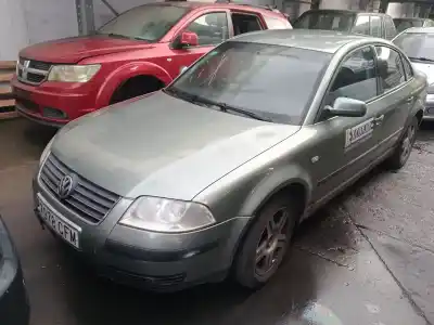 Veicolo di demolizione volkswagen passat b5.5 (3b3) 1.9 tdi dell'anno 2003 alimentato avb