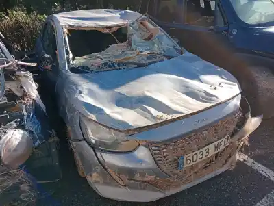 Veículo de Sucata PEUGEOT 208 (P2) 1.2 PureTech do ano 2023 alimentado HN05