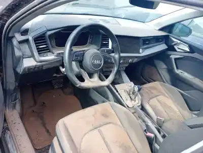 Vehicul casat audi a1 sportback (gba) 30 tfsi al anului 2023 alimentat dlaa