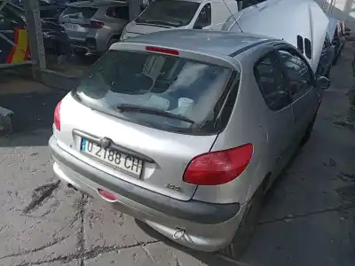 Veículo de Sucata peugeot 206 fastback (2a/c) 1.9 d do ano 2000 alimentado wjy (dw8b),wjz (dw8)