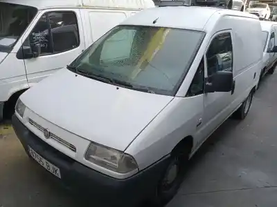 Veicolo di demolizione fiat scudo furgón (220_) 2.0 jtd dell'anno 2001 alimentato rhx