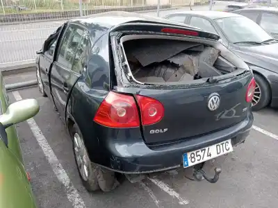 Vehicul casat VOLKSWAGEN GOLF V (1K1)  al anului 2005 alimentat BKC