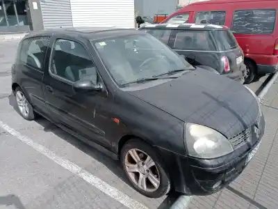 Veículo de Sucata renault clio ii (bb_, cb_) 1.5 dci (b/cb08) do ano 2005 alimentado k9k b7