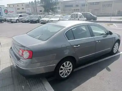 Scrapping Vehicle VOLKSWAGEN PASSAT B6 (3C2) 2.0 TDI 16V of the year 2006 powered BKP,CBAB