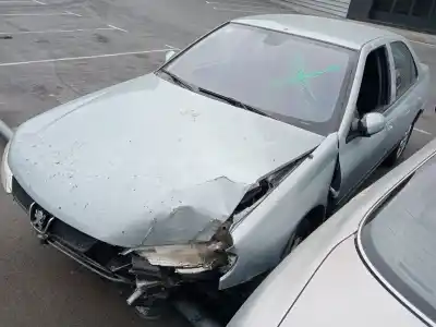 Sloopvoertuig PEUGEOT 406 (8B) 2.0 HDI 110 van het jaar 2003 aangedreven RHZ
