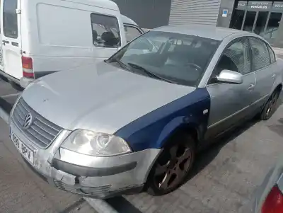 Vehicul casat VOLKSWAGEN PASSAT B5.5 (3B3) 1.9 TDI al anului 2001 alimentat AVF